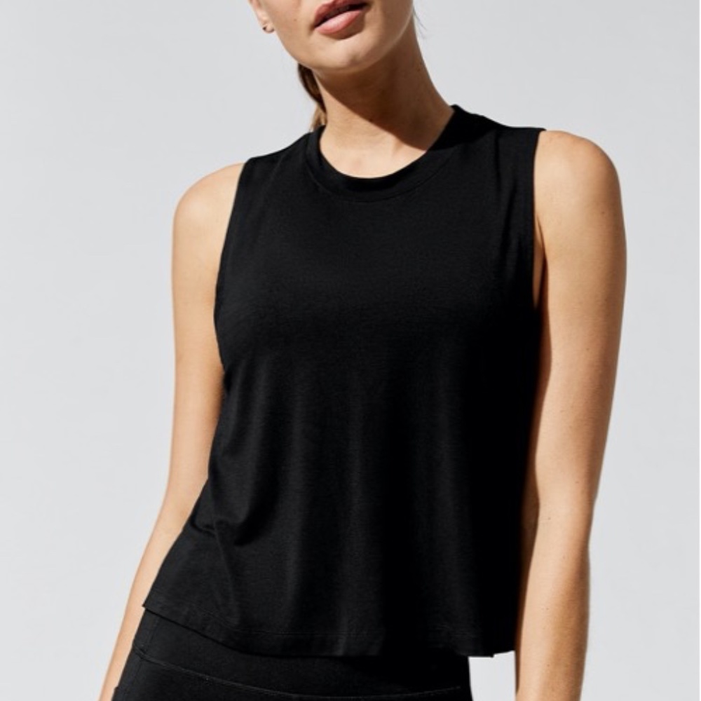 CARBON38 Crop Tank Black - Small